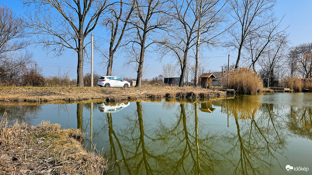 Távol a város zajától