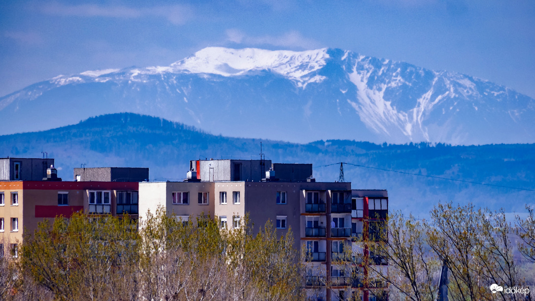 A Schneeberg ma délután Sopronból 