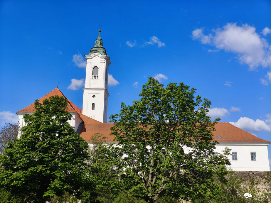 Vác