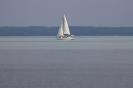 VITORLÁS A MAGYAR TENGEREN