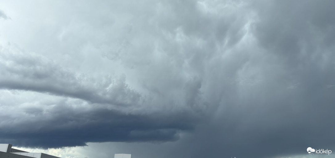 Zivatar érkezik