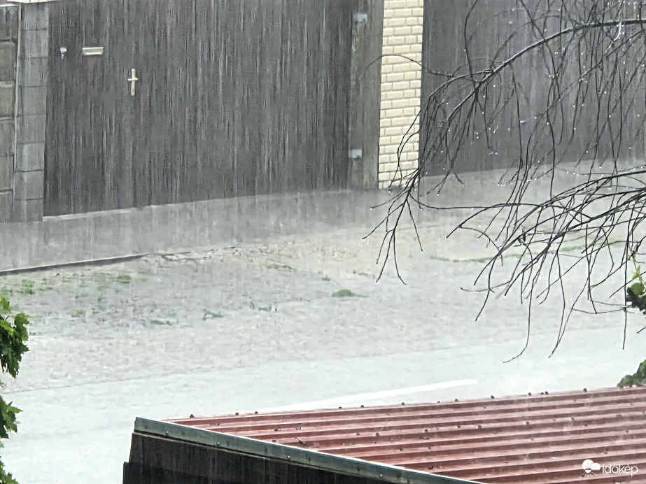 Felhőszakadás